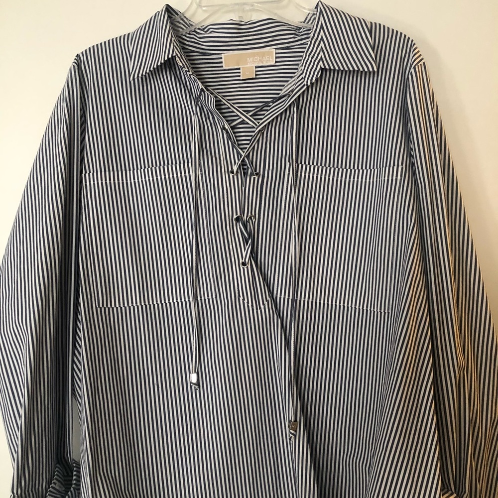 Michael Kors tie front blouse